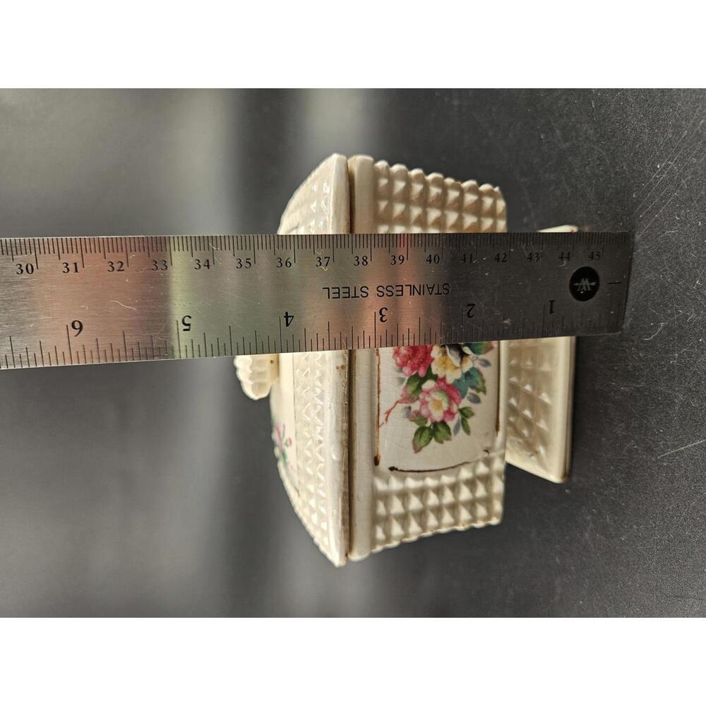 Mid Century Hollywood Regency Ivory & RosesPyramidal Hobnob Lidded Trinket Box - Picture 10 of 14